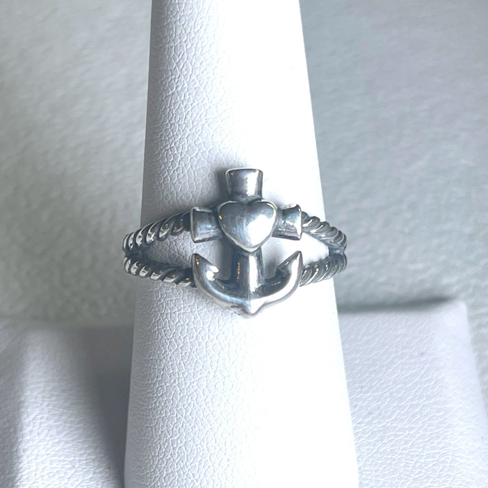 Vintage James Avery Sterling Silver Heart Anchor Ring Retired Rope Band Sz 8 5g